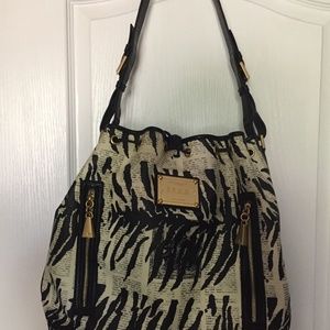 L.A.M.B. (Gwen Stefani)  Love. Angel.Music.Baby.